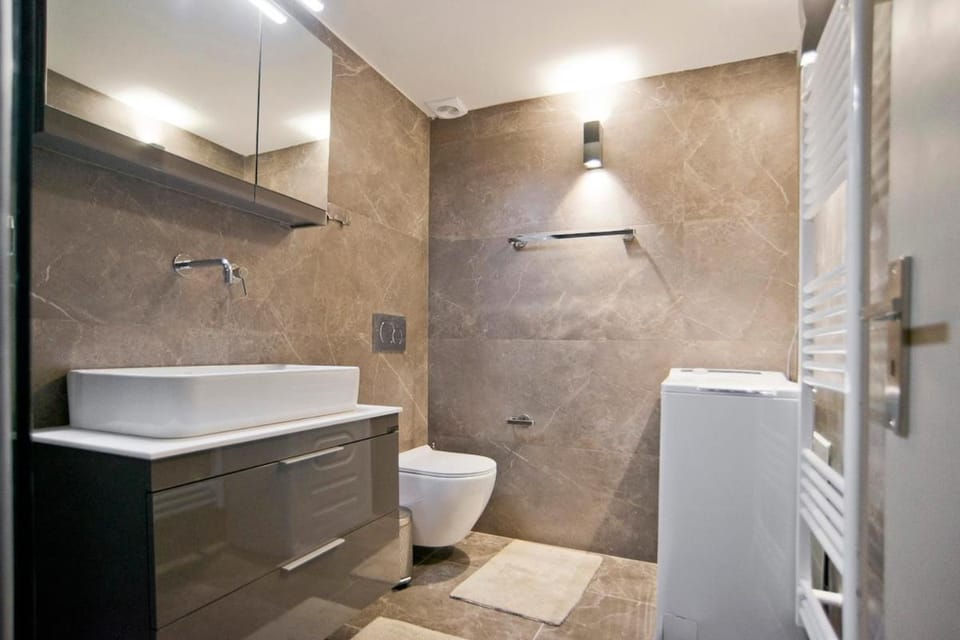 Holiday Infinity View Apartment in Kallithea