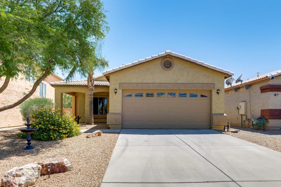 San Tan Valley Home w/ Patio in Johnson Ranch! House in Johnson Ranch
