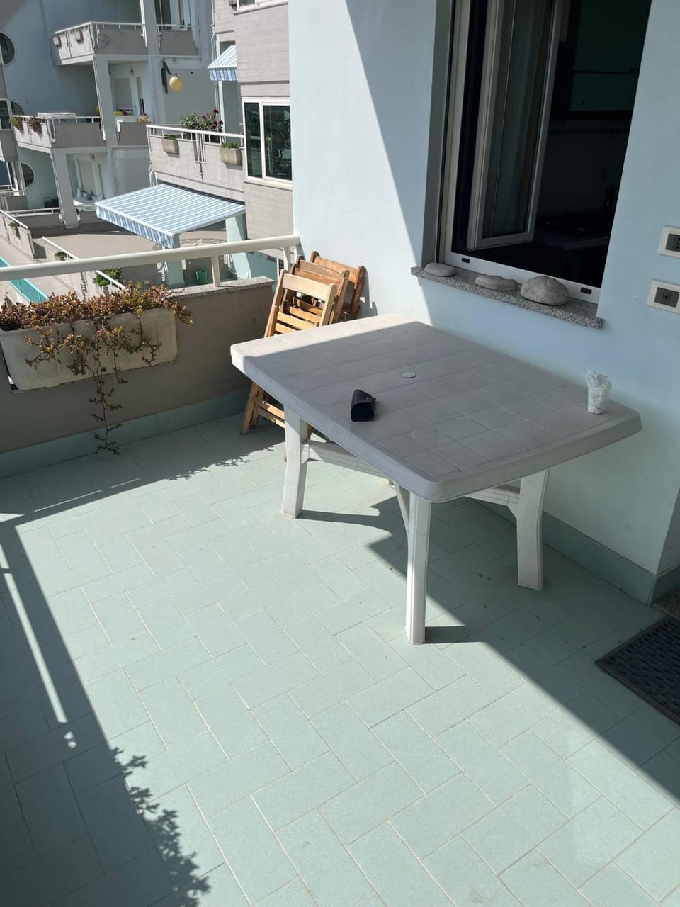 Appartamento fronte mare, con terrazzino e garage privato in residence con piscina Apartment in Abruzzo