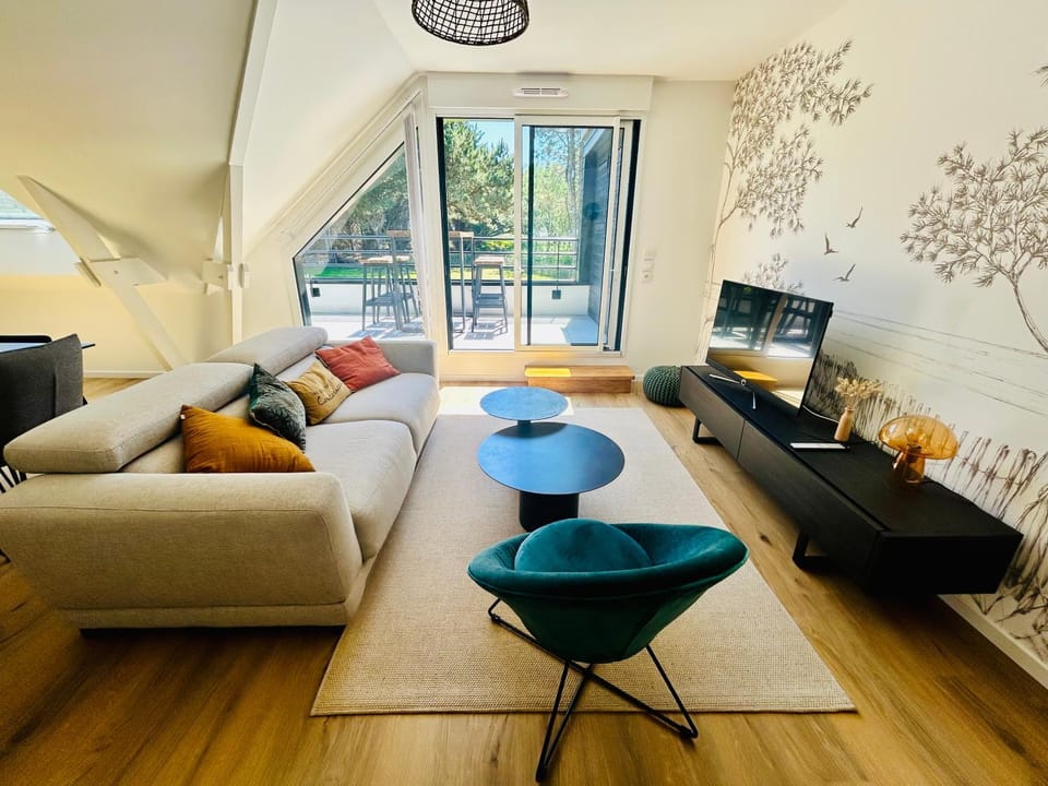 TV and multimedia, Living room