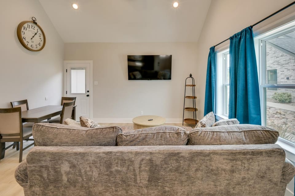Near AFB & Medical Centers! 2-Unit San Angelo Hub House in San Angelo