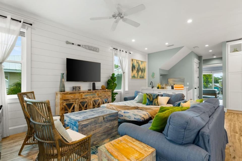 Grand Island Retreat: Private Heated Pool | Games House in Anna Maria Island