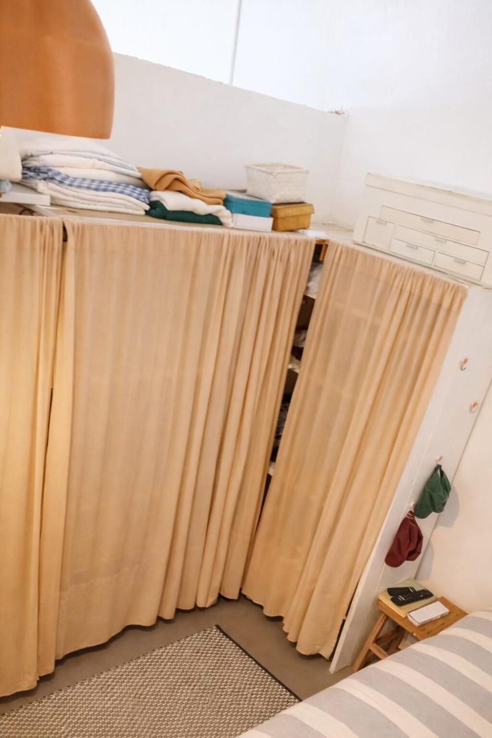 Bedroom, wardrobe
