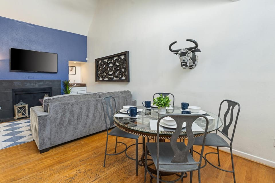 Austin Apartments by Andes STR Apartment in Austin