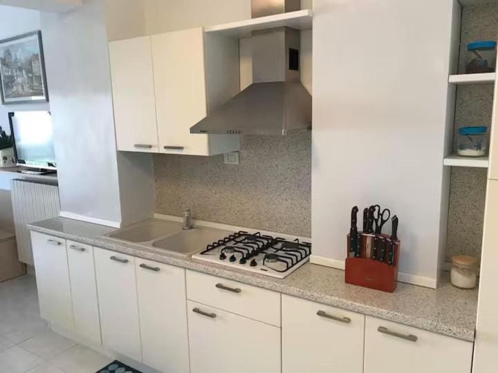 Sunnyhome C2 - Piazza Mazzini - 150 m dal mare - Immobil Relax Apartment in Lido di Jesolo