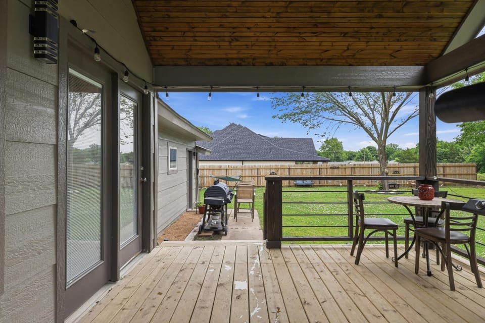 Modern Farmhouse 3BR Tulsa Oasis home House in Tulsa