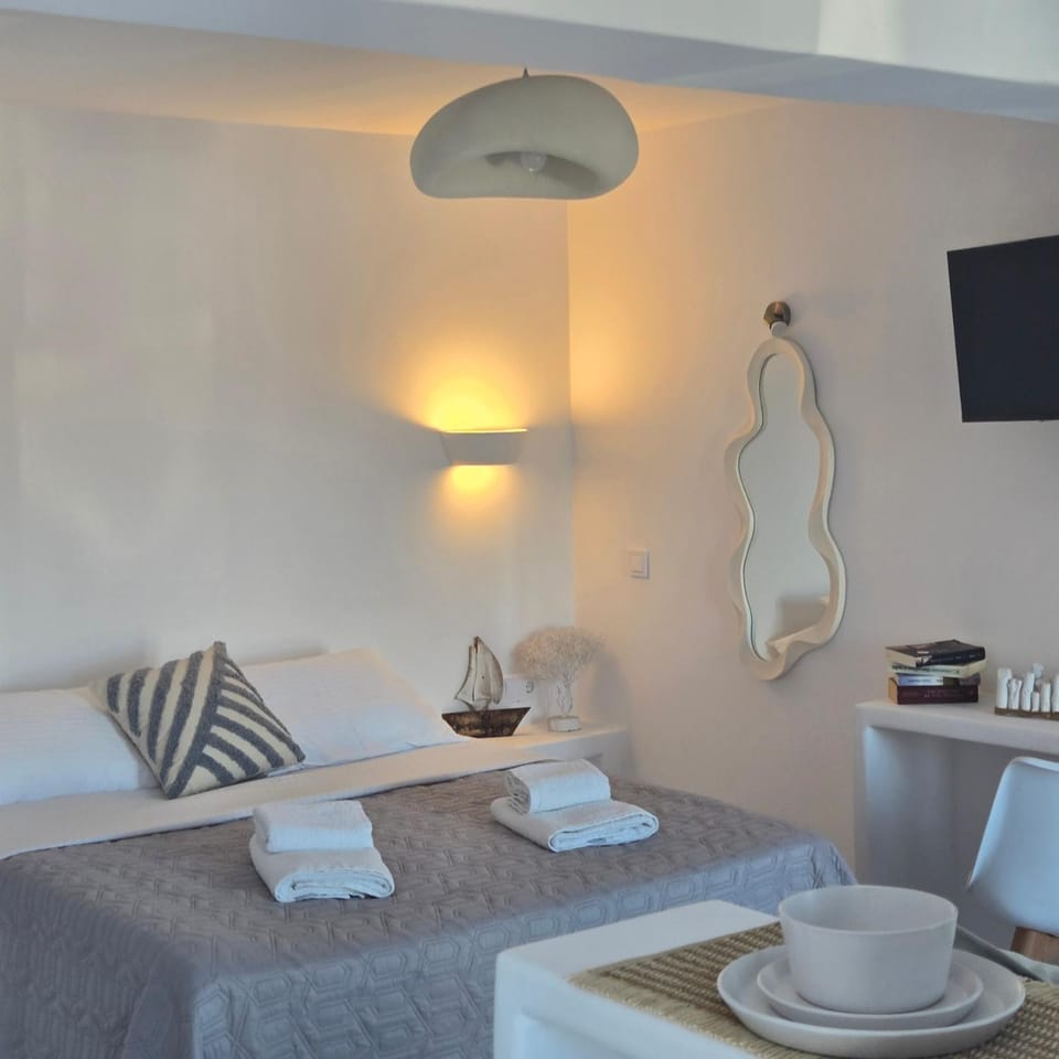 Utopia Kythnos Iris Apartment in Kea-Kythnos