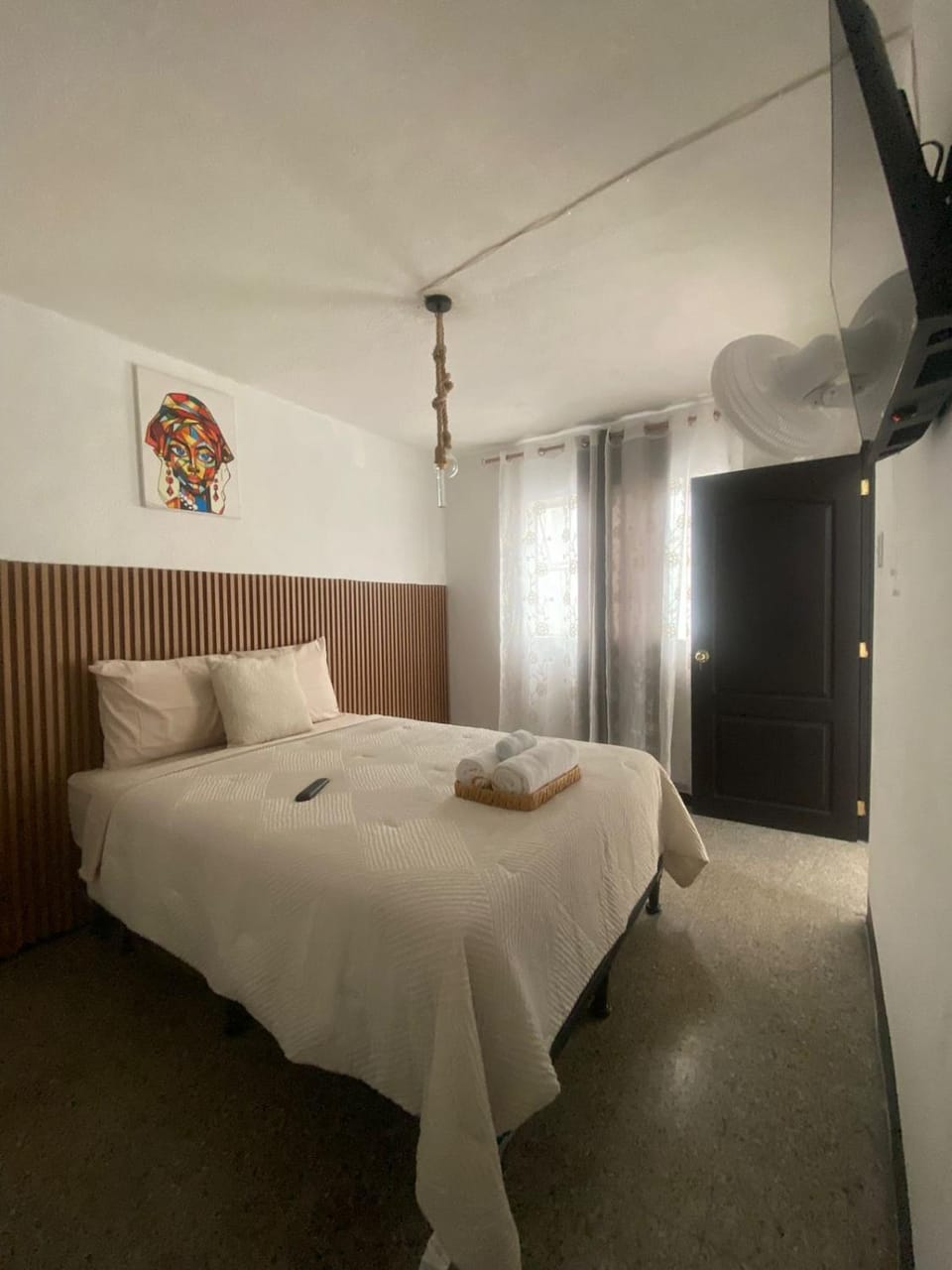 Photo of the whole room