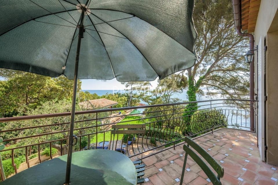 Quiet, beautiful and stylish house in Saint-Raphaël Apartment in Saint-Raphael
