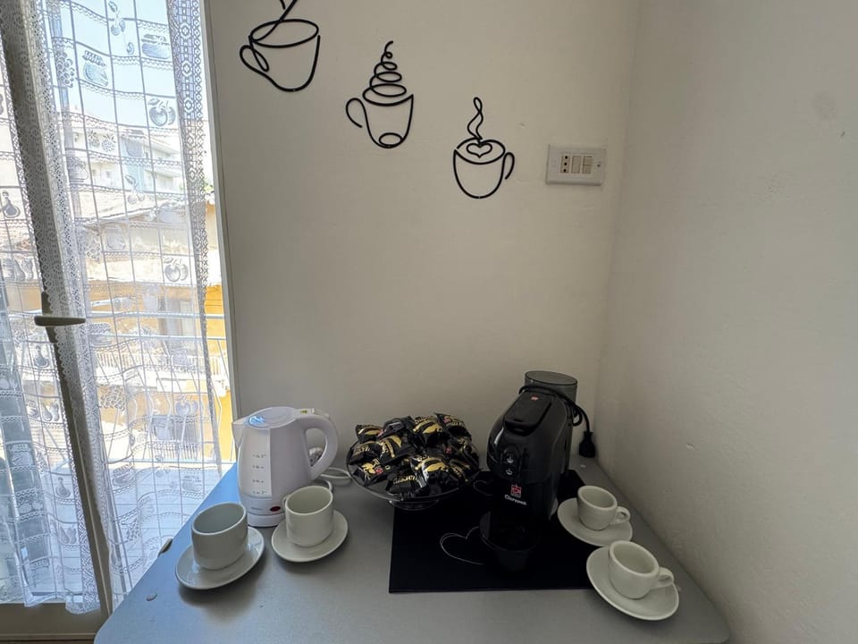 Coffee/tea facilities