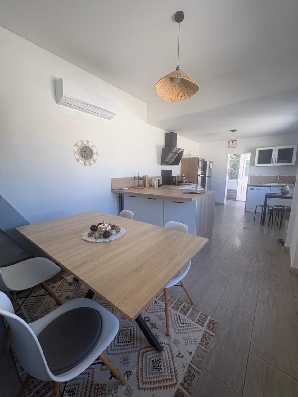 Maison Cosy 62m2 avec Spa et Terrasse - Proche Orly & Paris - Climatisé House in Île-de-France