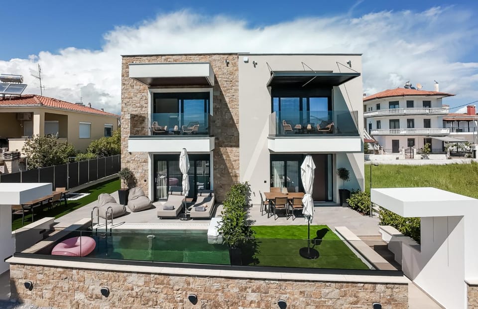 Property building, Natural landscape