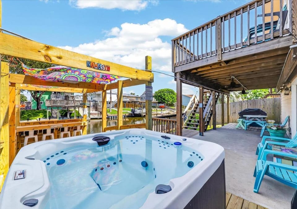 Hot Tub