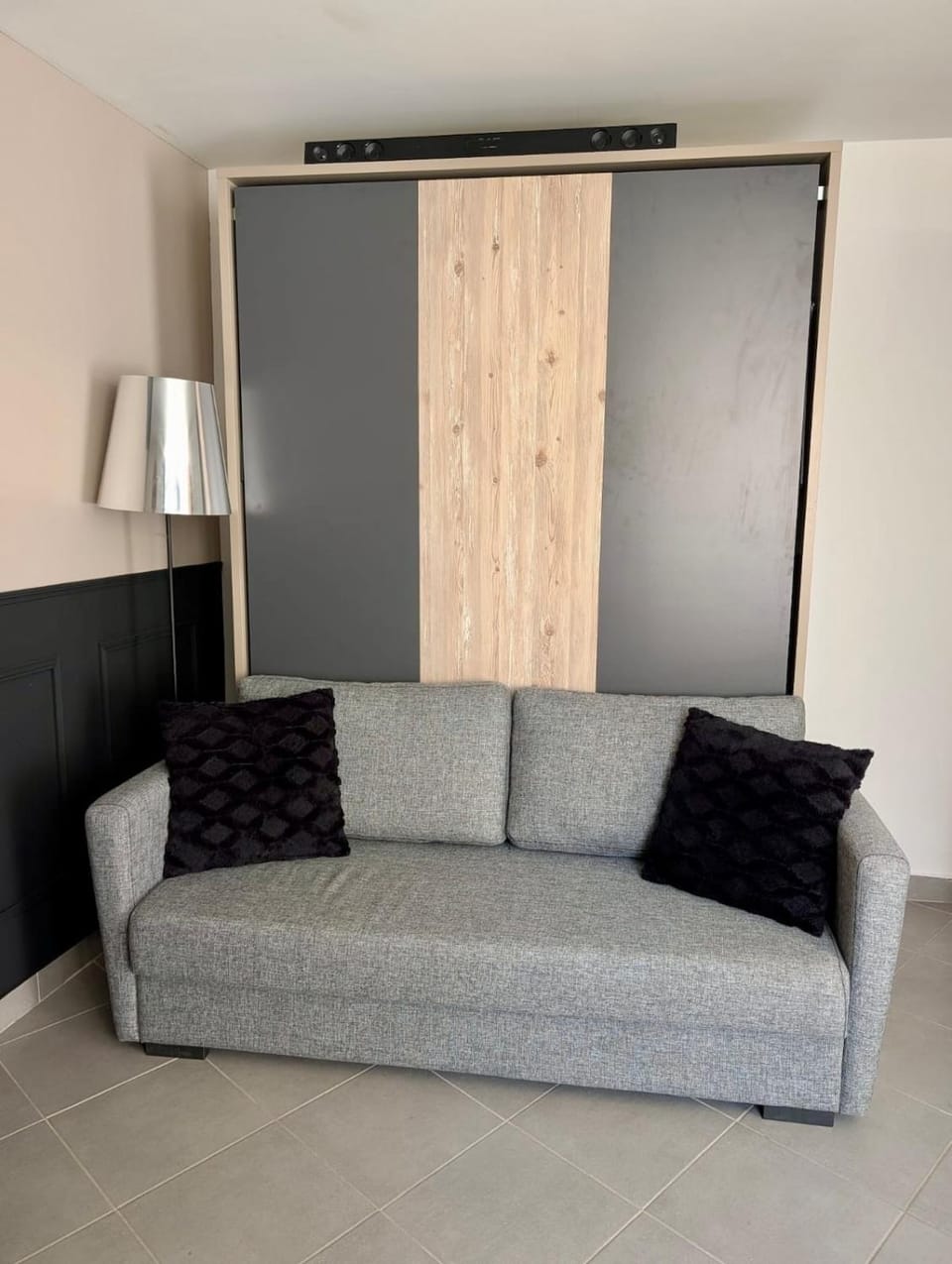 Air-conditioned studio with terrace 5 min to Metro Line 14 Apartment in Île-de-France