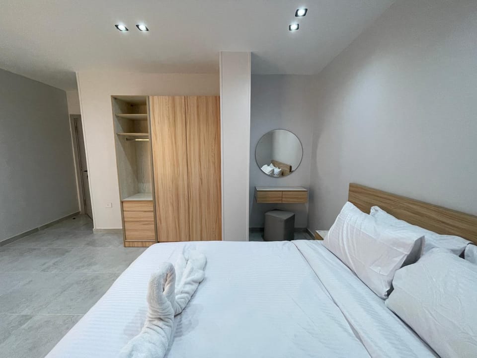 Bedroom, wardrobe