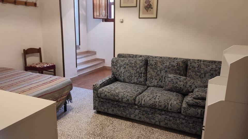 2 Appartamenti in villa vista mare con 5 oppure 9 posti Apartment in San Menaio