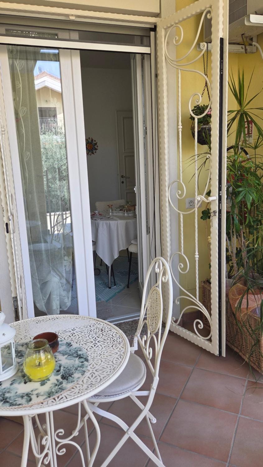 Balcony/Terrace, Living room