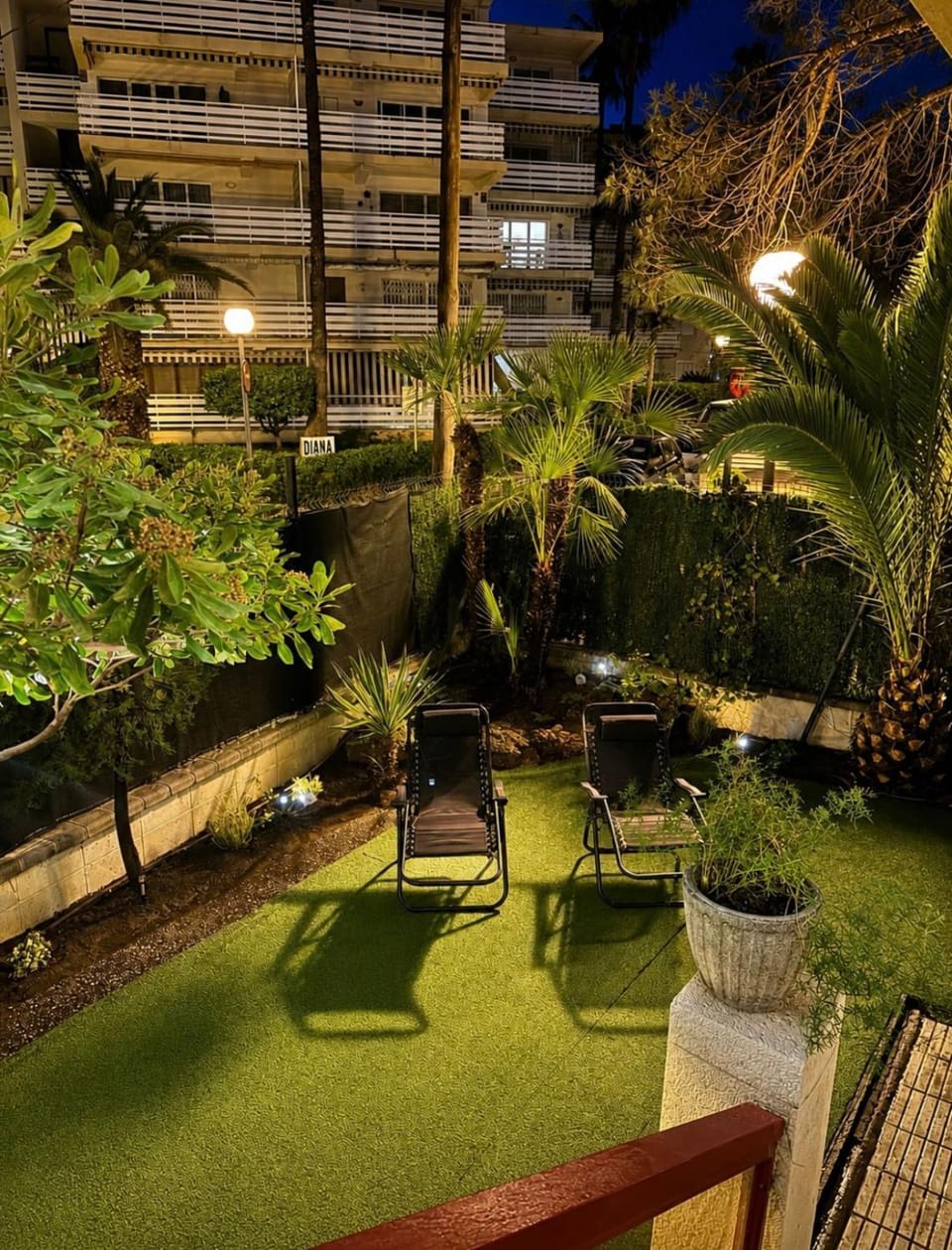 Night, Garden, Garden view, sunbed