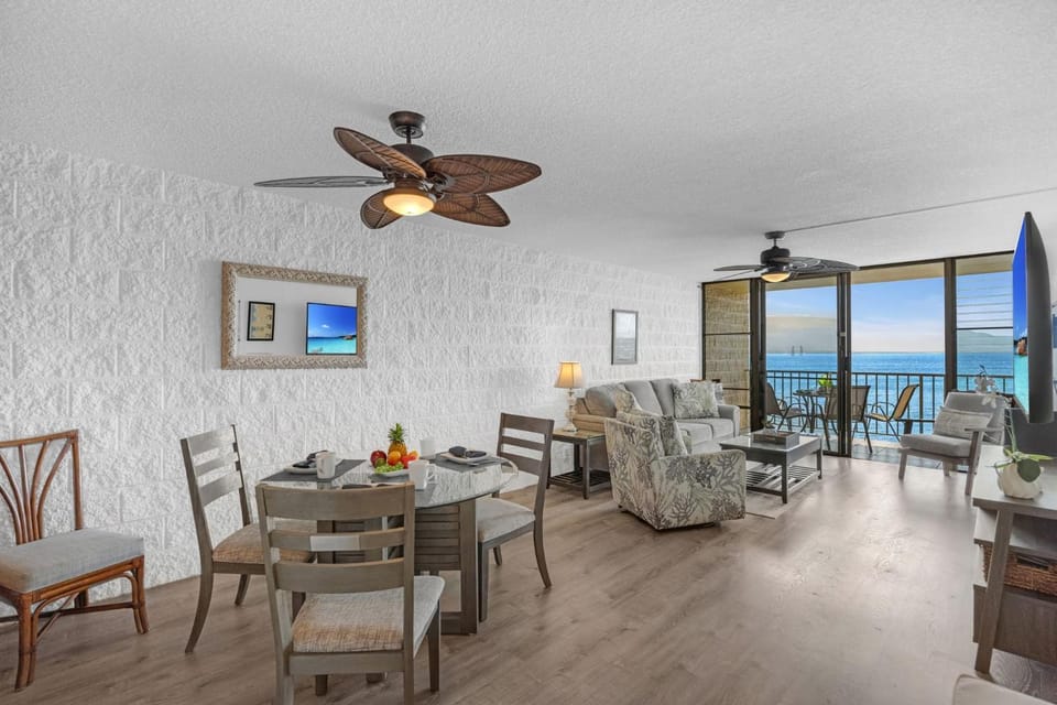 Kanai A Nalu 303 Apartment in Maalaea