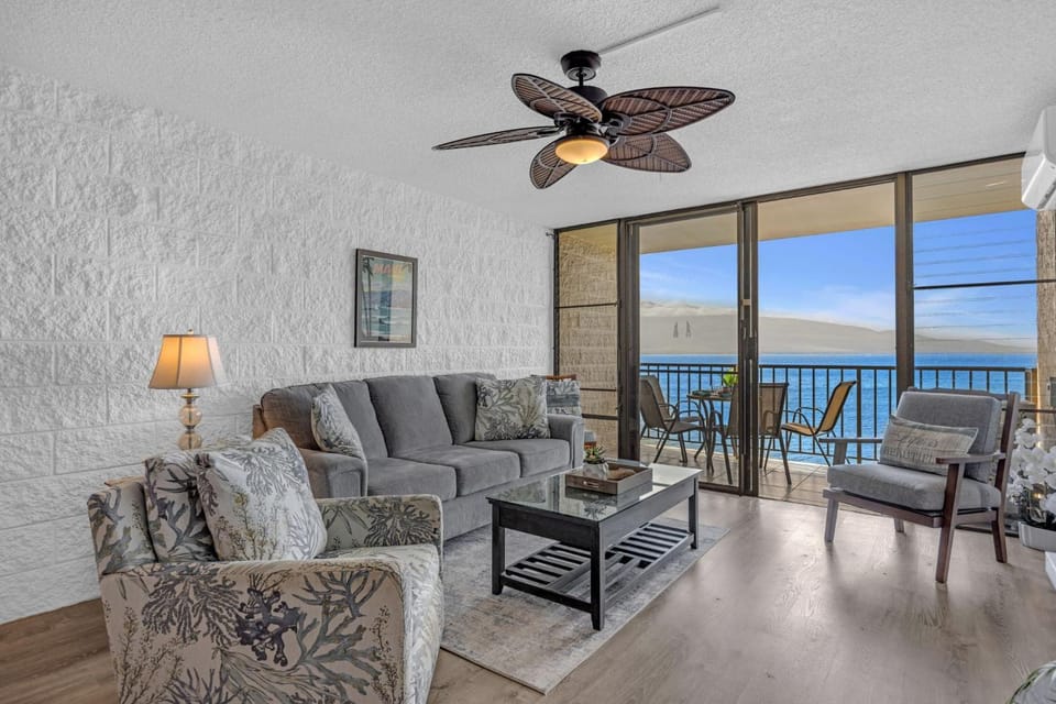 Kanai A Nalu 303 Apartment in Maalaea