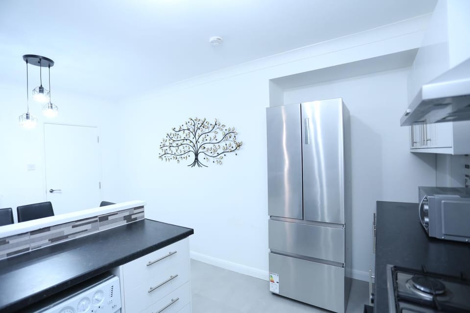 Abbeywood Station House London Apartment in London