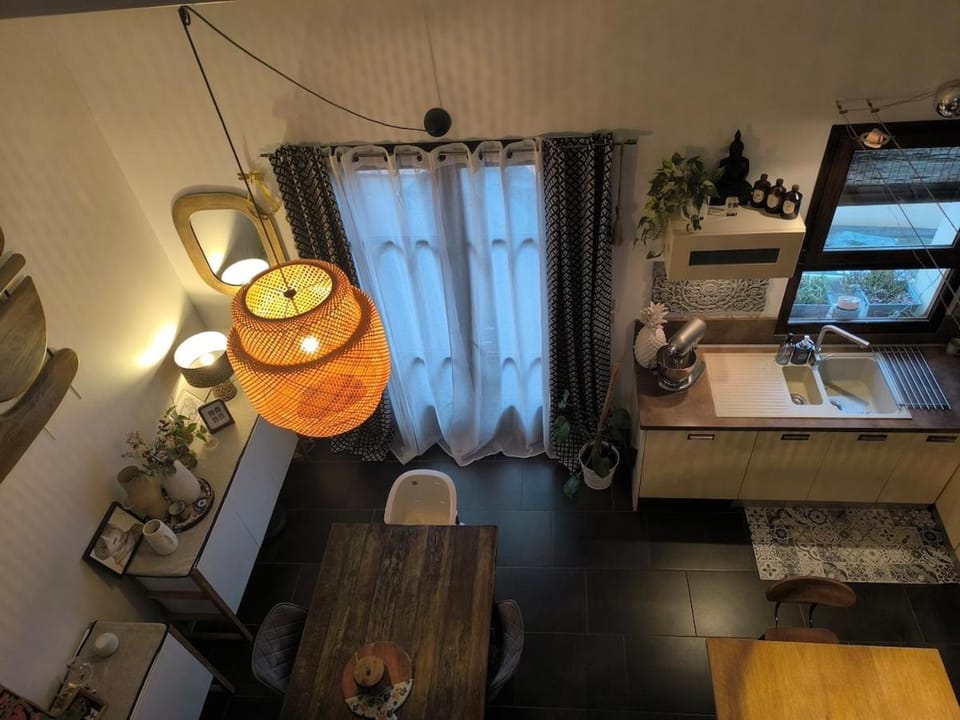 Appartement en duplex avec terrasse sur toit Apartment in Villeneuve-lès-Maguelone