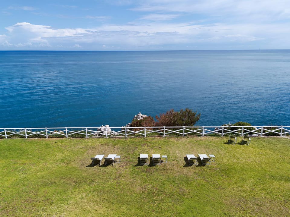 Spa and wellness centre/facilities, sunbed