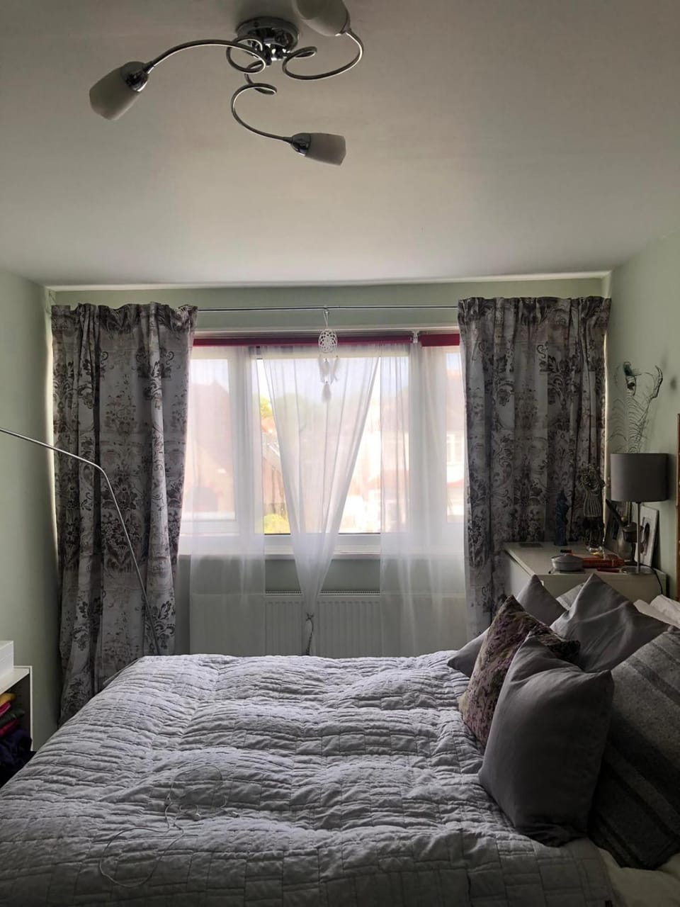 4 bedroom house 11minwalk W Norwood Station zone3 House in London Borough of Southwark