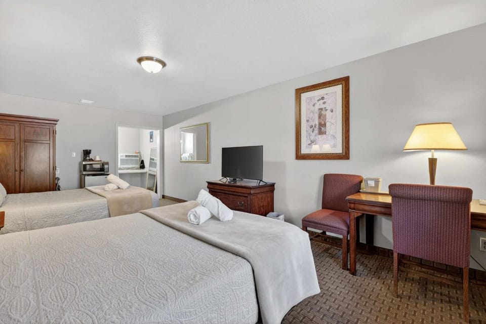 Eagle Motel Suite 117 House in Manitou Springs