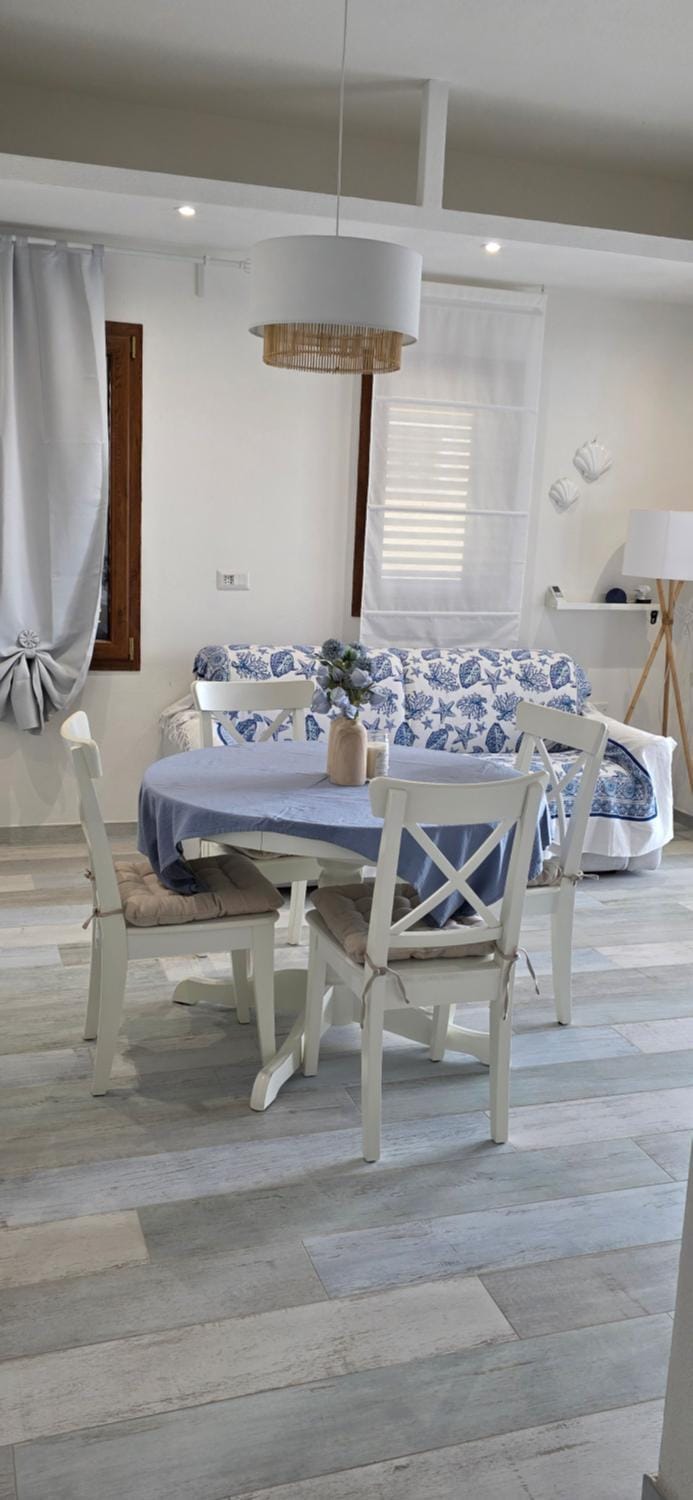 Q Home San Teodoro Centro Apartment in San Teodoro