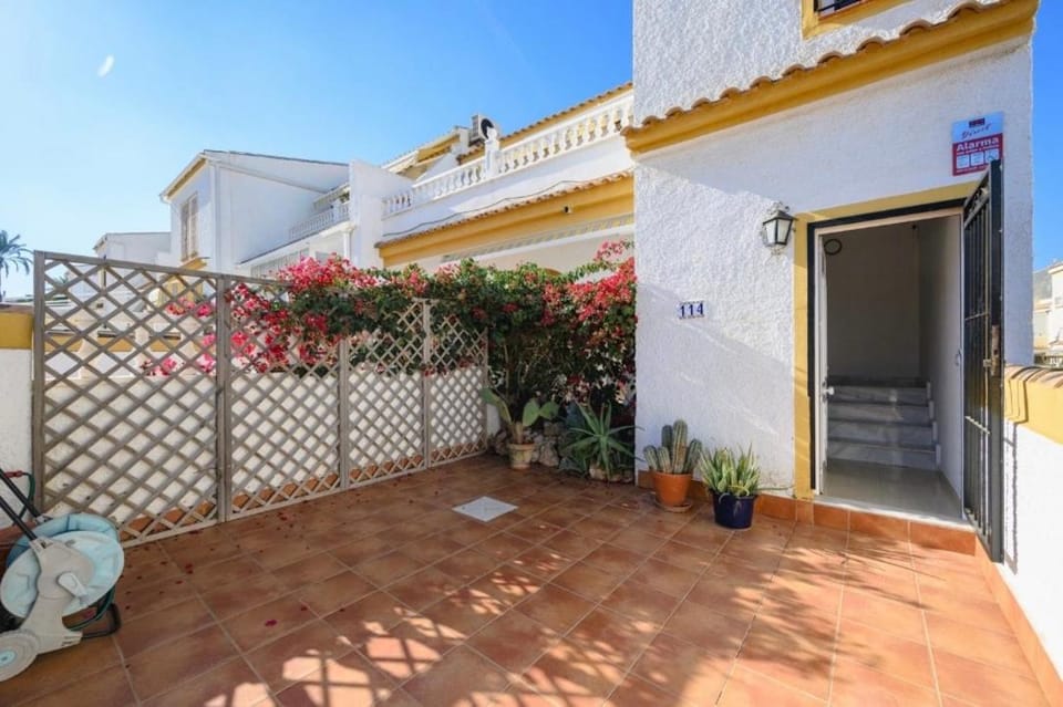 Infinity house Apartment in Costa Blanca