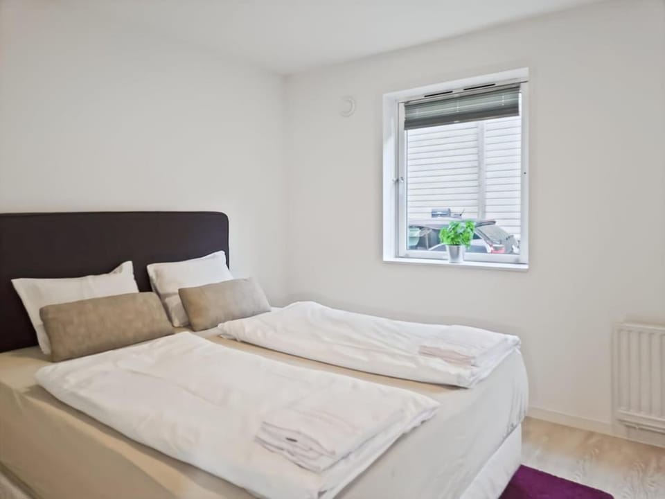 Modern 3BR Near Centre Free Parking Apartment in Stavanger