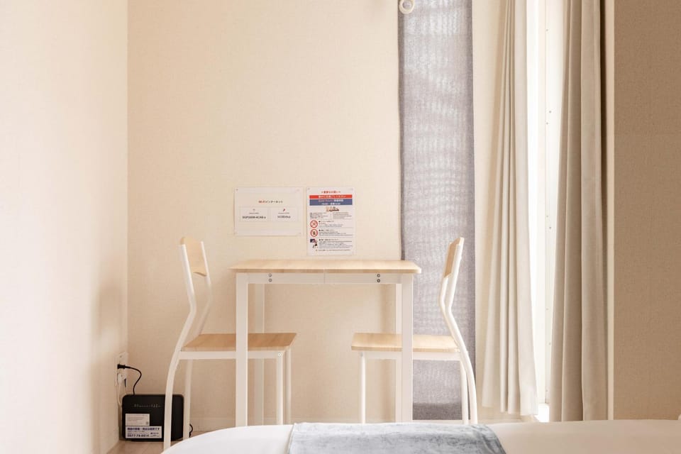 Living room, Photo of the whole room