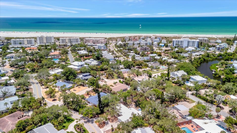 Coastal Home with Hot Tub Firepit and Music Lounge House in Siesta Beach