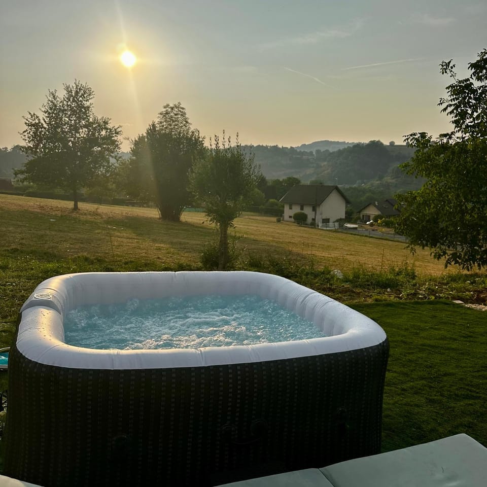 Evasion entre lac et montagne Spa Billard Fitness Apartment in Auvergne-Rhône-Alpes
