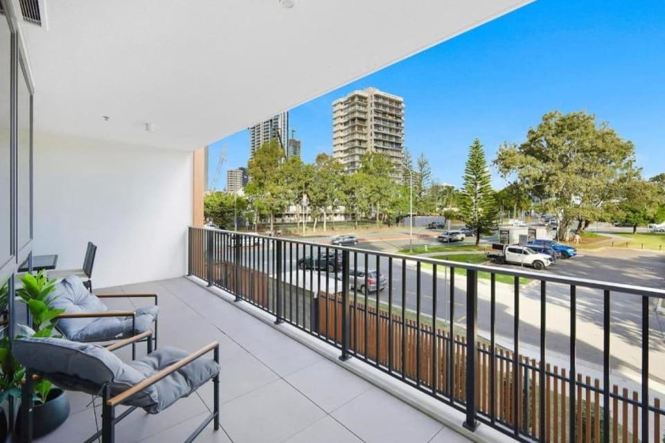 Neighbourhood, View (from property/room), Balcony/Terrace, Parking