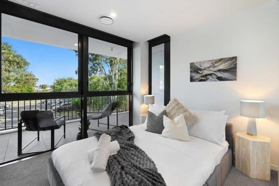 Bed, Balcony/Terrace, Balcony/Terrace, Bedroom