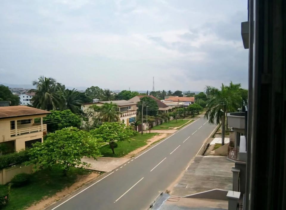 View (from property/room), City view, Garden view, Landmark view, Street view