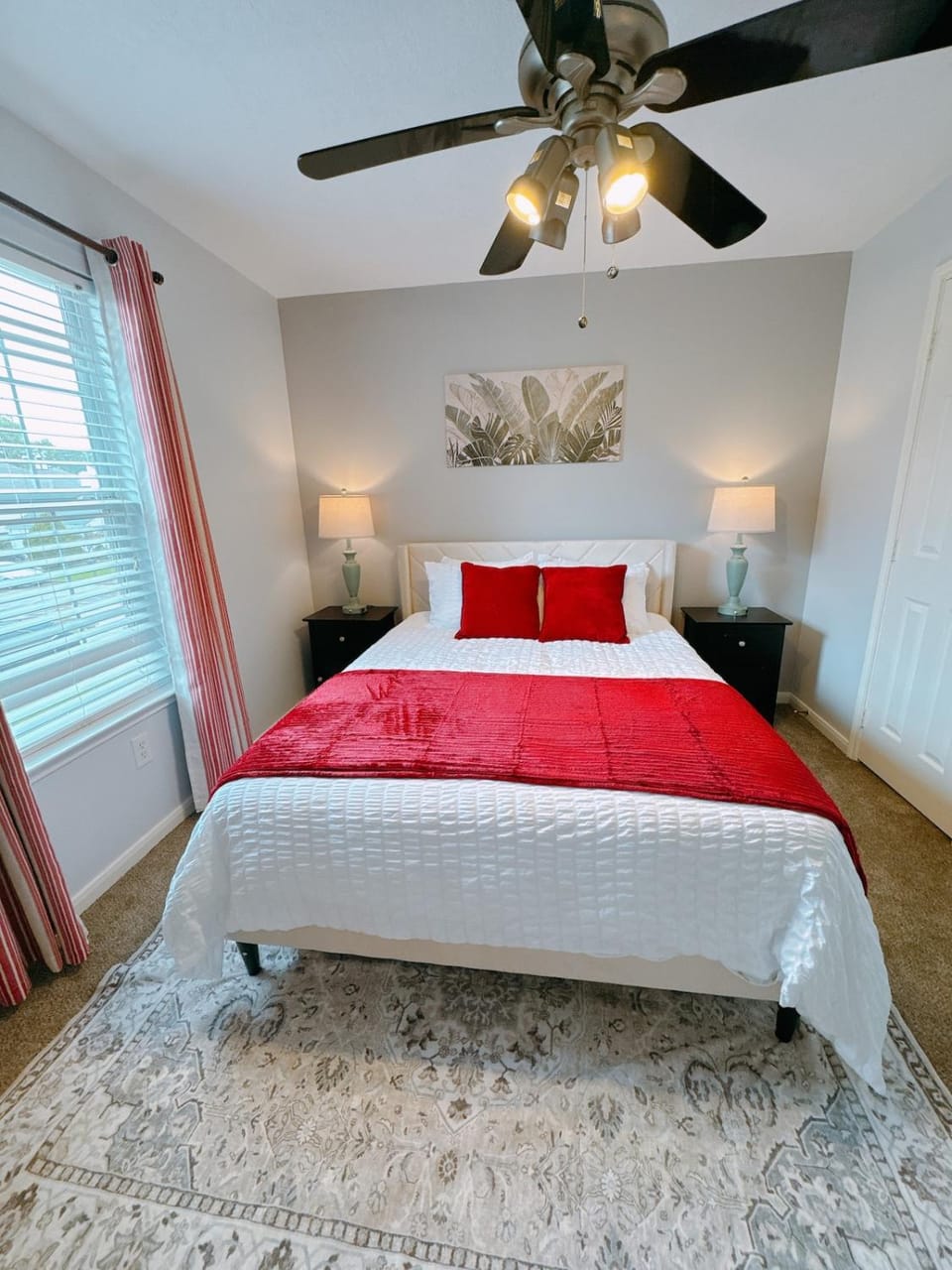 Lux Home Sleep 12 Arcade Gameroom Houston Sugarland House in Missouri City