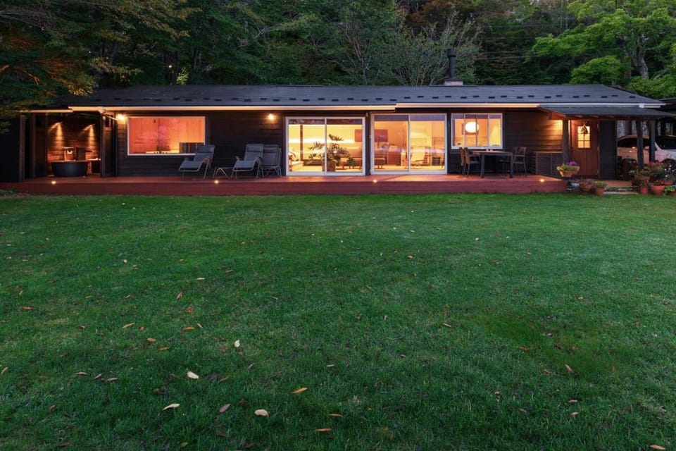 Property building, Garden, Garden view