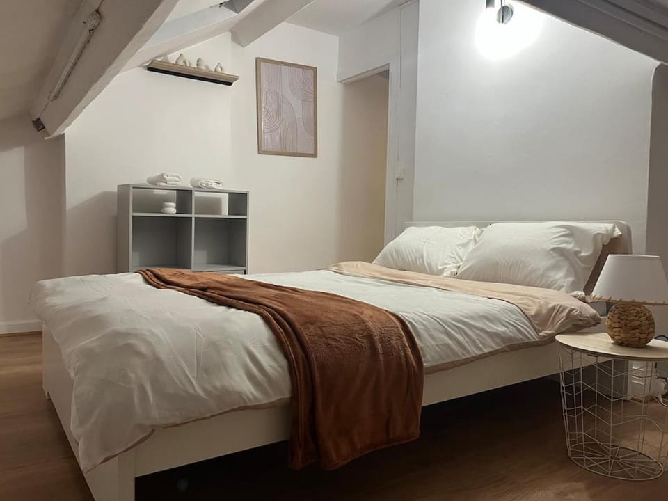 Cocon 2 pièces - Design premium Apartment in Île-de-France