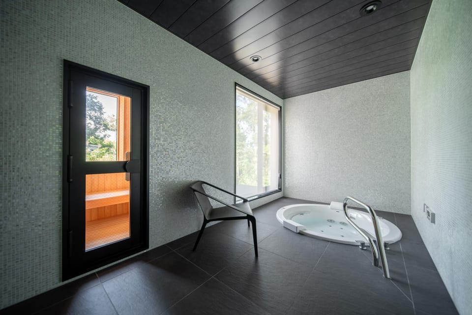 Alpine Villa Tenshi BENTEN Villa in Hakuba
