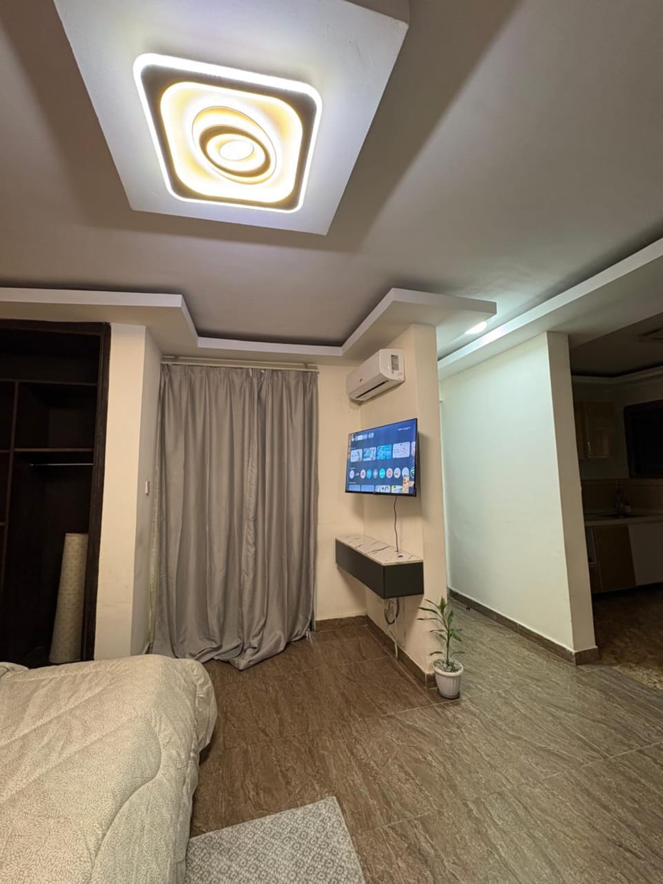 Studio meublé Cocody riviera Apartment in Africa
