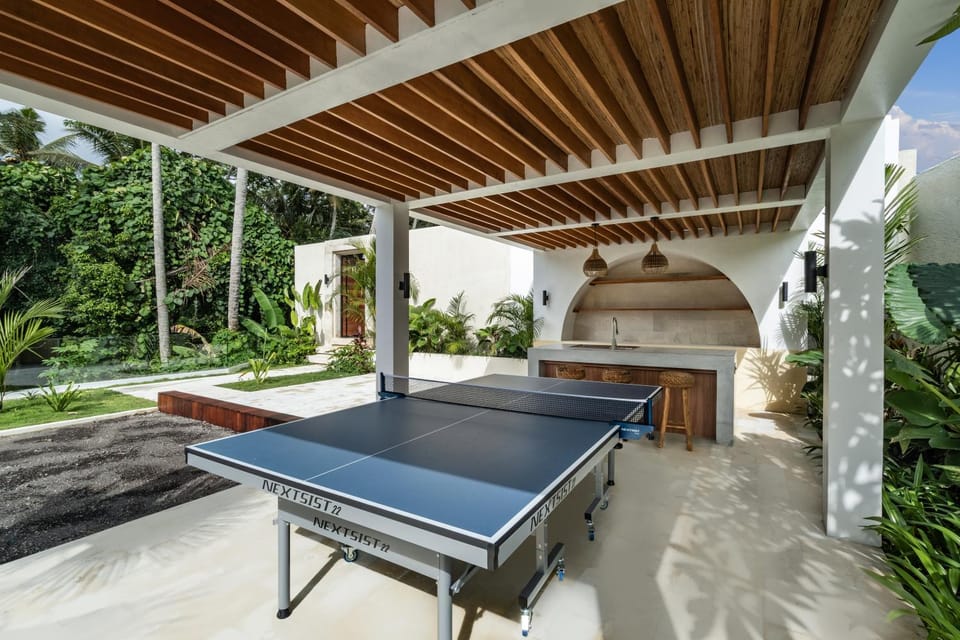 Day, Table tennis
