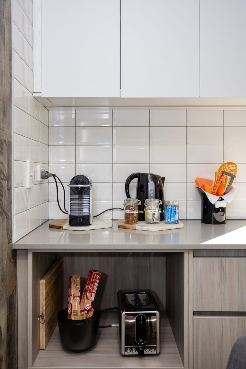 Coffee/tea facilities, Kitchen or kitchenette, toaster