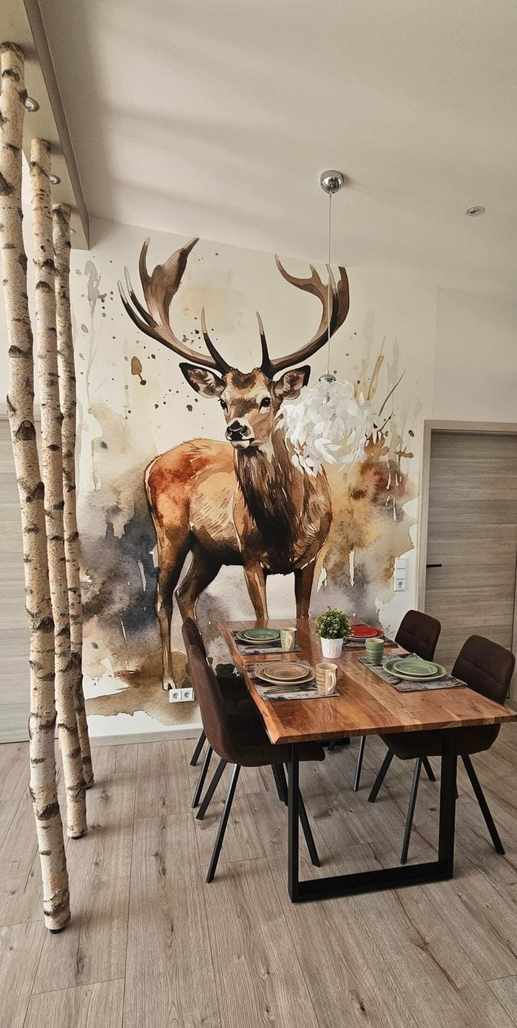 Seating area, Dining area