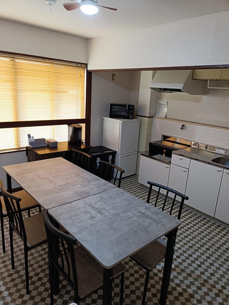 Kitchen or kitchenette