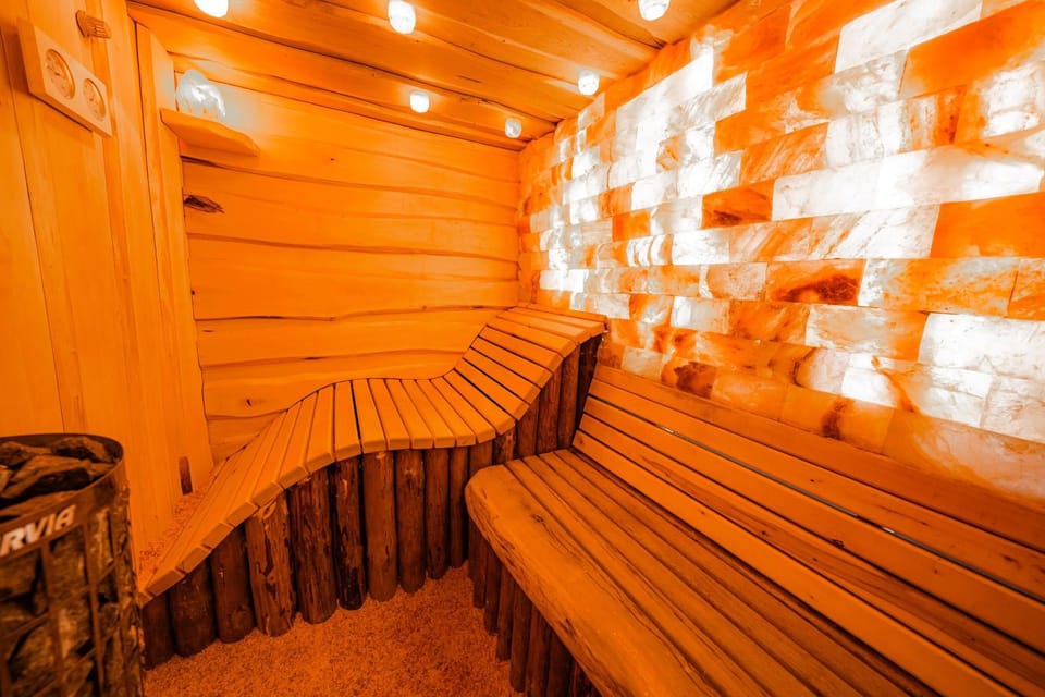 Sauna, Sauna, Spa and wellness centre/facilities, Seating area, On site, Time of day, Location