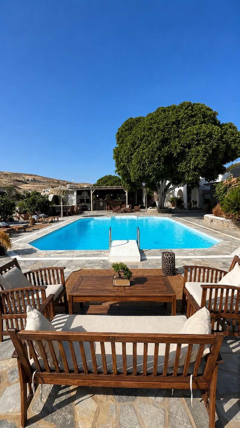 Swimming pool