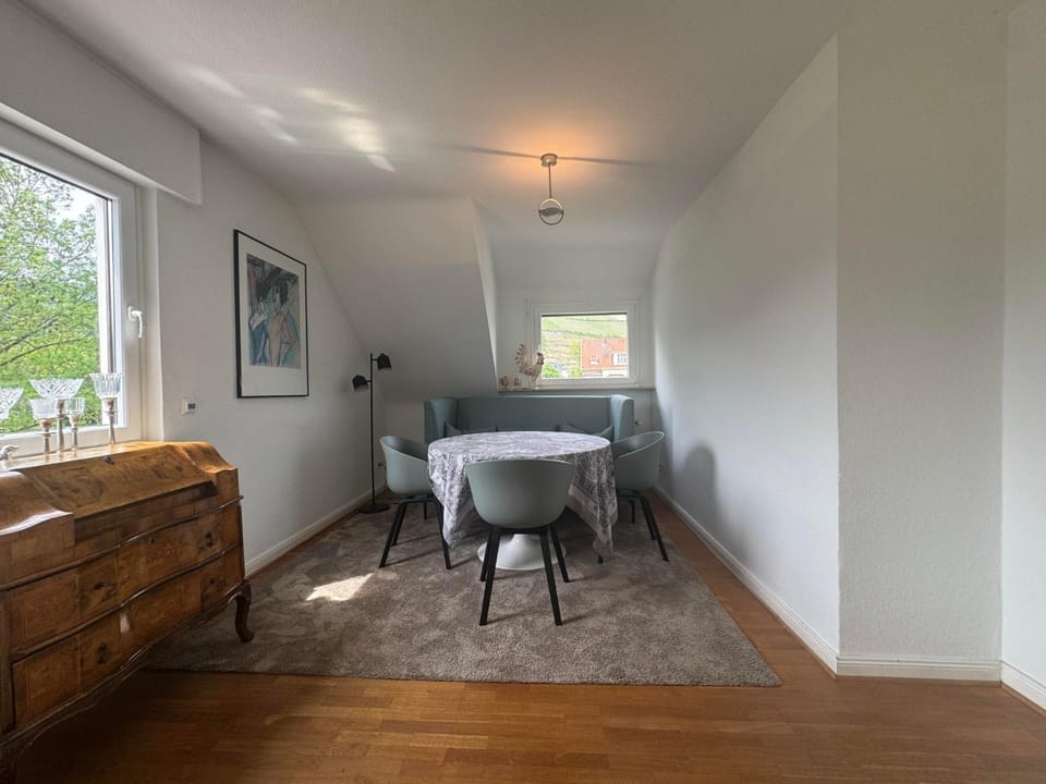 Living room, Photo of the whole room, Dining area